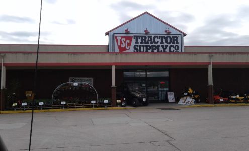 Tractor Supply Moorefield