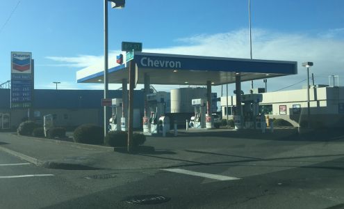 Chevron Astoria