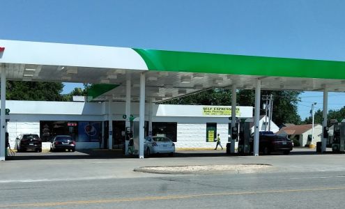 Sinclair Gas Station