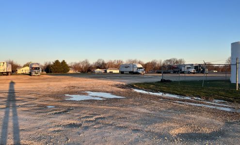 Sinclair Gas Station Shelbina