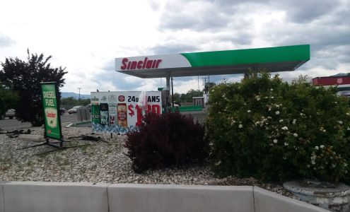 Sinclair Gas Station