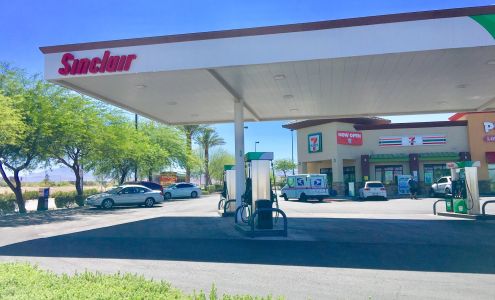 Sinclair Gas Station