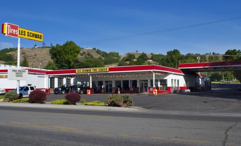 Les Schwab Tire Center