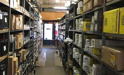 Carquest Auto Parts - MOTOR PARTS SALES#2 Holstein