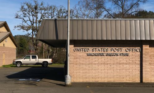 United States Postal Service Roseburg North