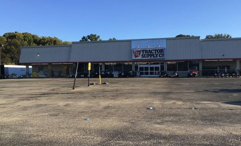 Tractor Supply Tallassee