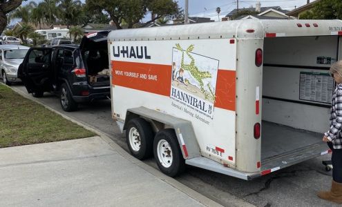 U-Haul Neighborhood Dealer