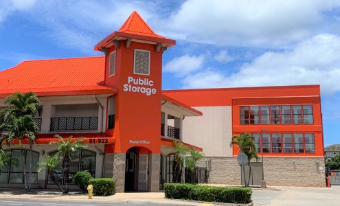 Public Storage