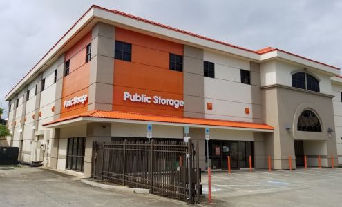 Public Storage