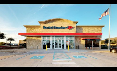 Bank of America (with Drive-thru ATM)