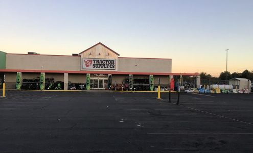 Tractor Supply West Union