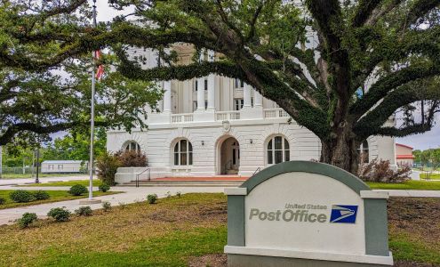 United States Postal Service Saint Bernard