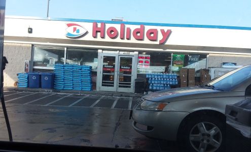 Holiday Stationstores