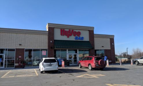 Hy-Vee Fast & Fresh Oakdale