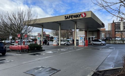 Safeway Fuel Station