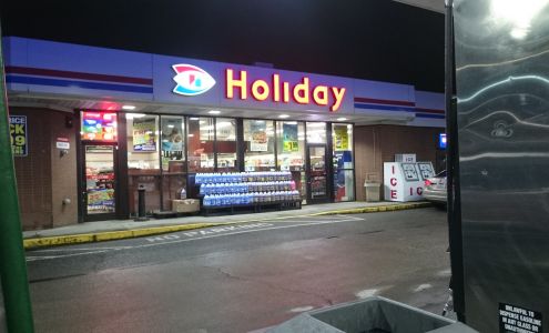 Holiday Stationstores