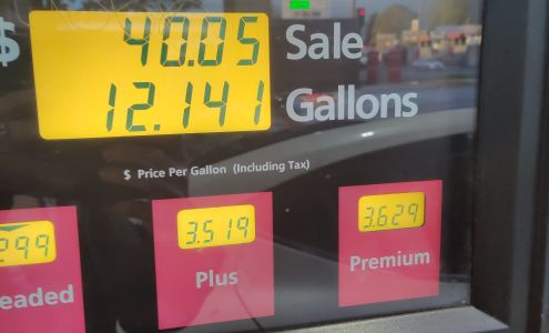 Safeway Fuel Station