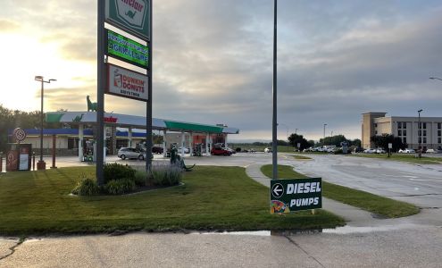 Sinclair Gas Station