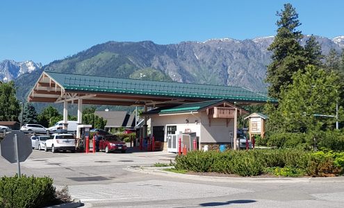 Safeway Fuel Station Leavenworth