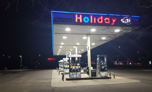 Holiday Stationstores