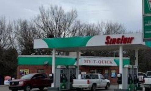 Sinclair Gas Station