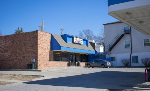 L & M Mighty Shop Iowa City