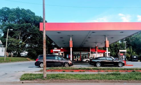 BJ's Gas & Food Mart