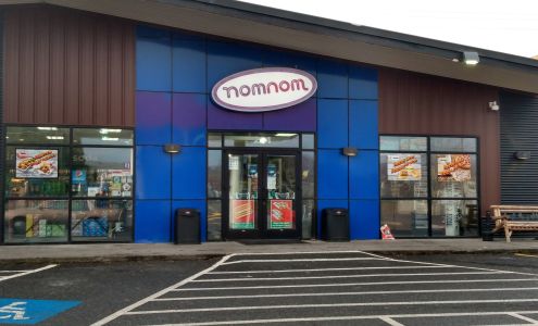 nomnom