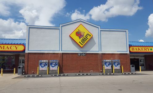 Lowe's Market