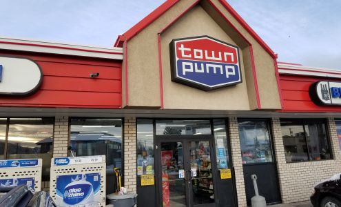 Town Pump Food Store
