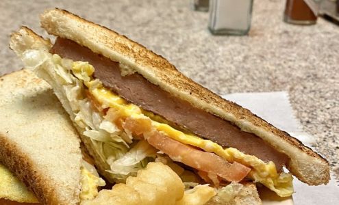 People's Gas Station