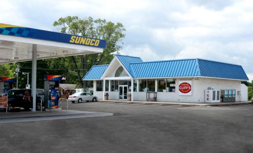 Cliff's Local Market