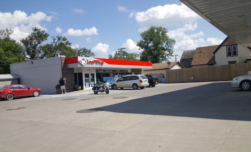 Loaf N Jug Jamestown