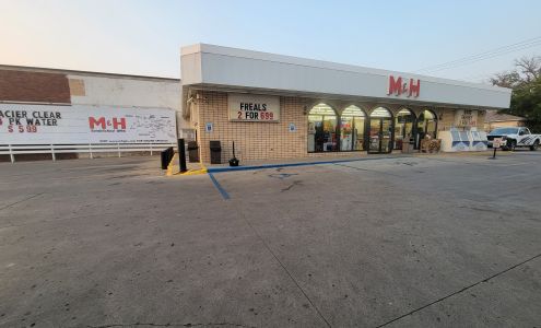 M & H Gas Station Jamestown