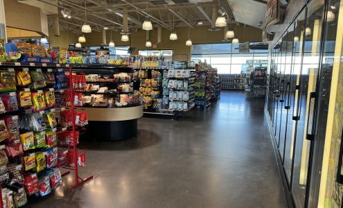 Arrowhead Travel Plaza