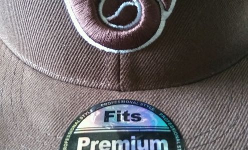 Em helmyy gas station