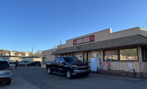 Saya Route 66 Gas Williams