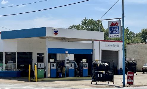 Joe's Filling Station