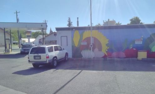 Dollars Corner Market & Fuel Cove