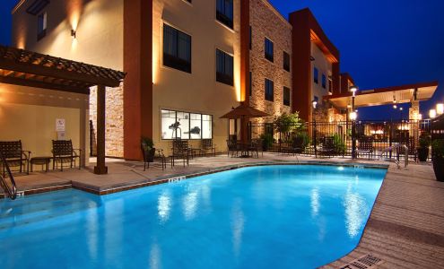 Best Western Plus College Station Inn & Suites