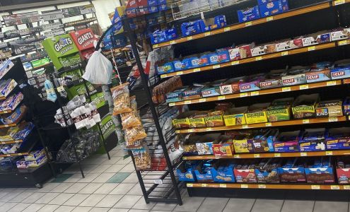 Short Stop Food Mart