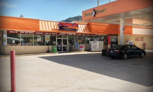 Fresh Start Convenience Store Sundance