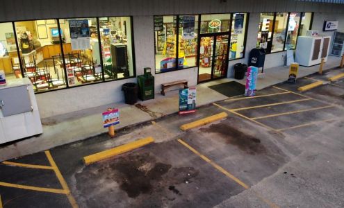 Huey's Country Store Millwood