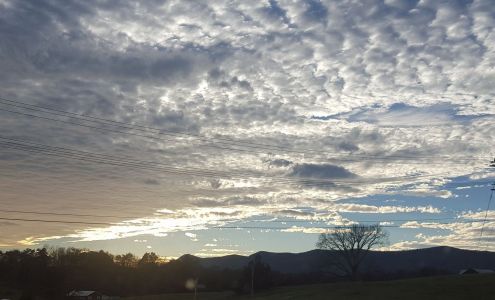 SOUTH RIVER GROCERY Bentonville
