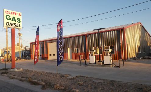 Cliff's gas and diesel Holly