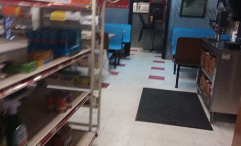 Ozzie's Convenience Store Forgan