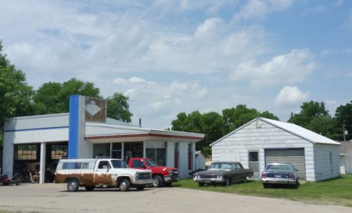 Carl's D-X Services Lake City