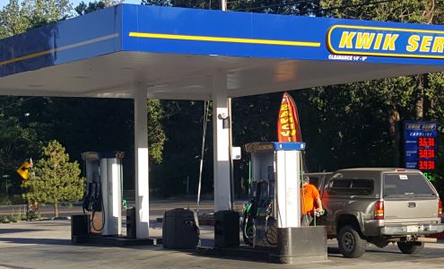 Miner's Mart Big Oak Flat