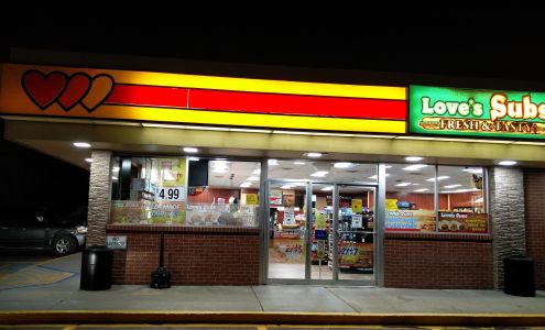 Love's Country Store Pratt