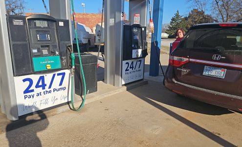 Assaria Oil & Hardware